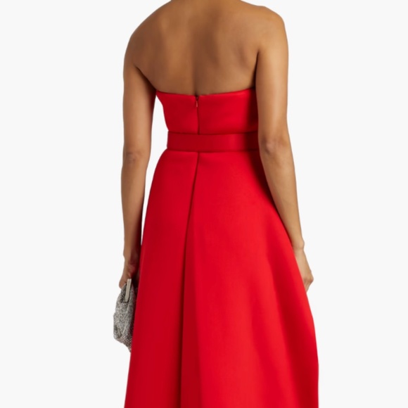 Strapless belted scuba gown - Picture 3 of 4